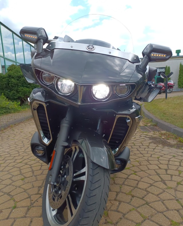 yamaha