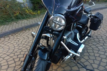 BMW R 18 First Edition