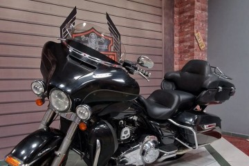 2014 Harley Davidson FLHTCU Ultra Classic Electra Glide 103