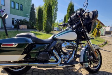 HARLEY-DAVIDSON FLHP POLICE Road King