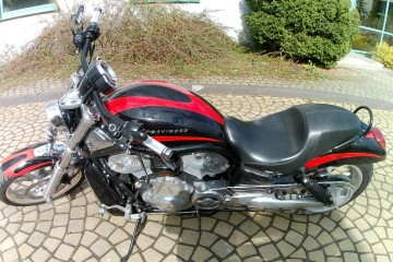 Harley-Davidson VRSCB V-ROD 2005rok